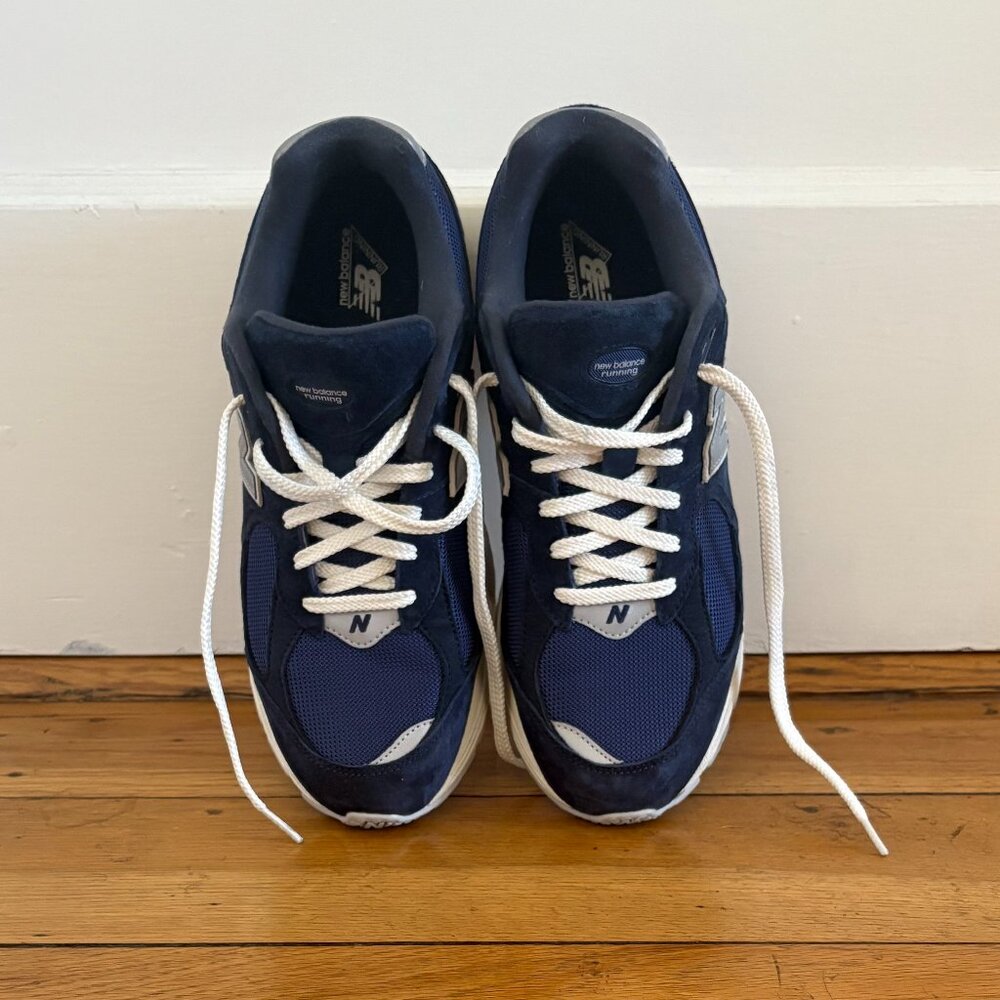 New Balance 2002R | Mens Running Shoes | SIze 9.5 | Natural Indigo - Picture 2 of 4
